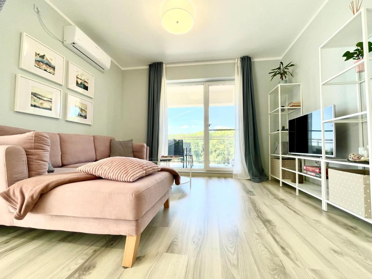 Forest View Apartment Timişoara Buitenkant foto